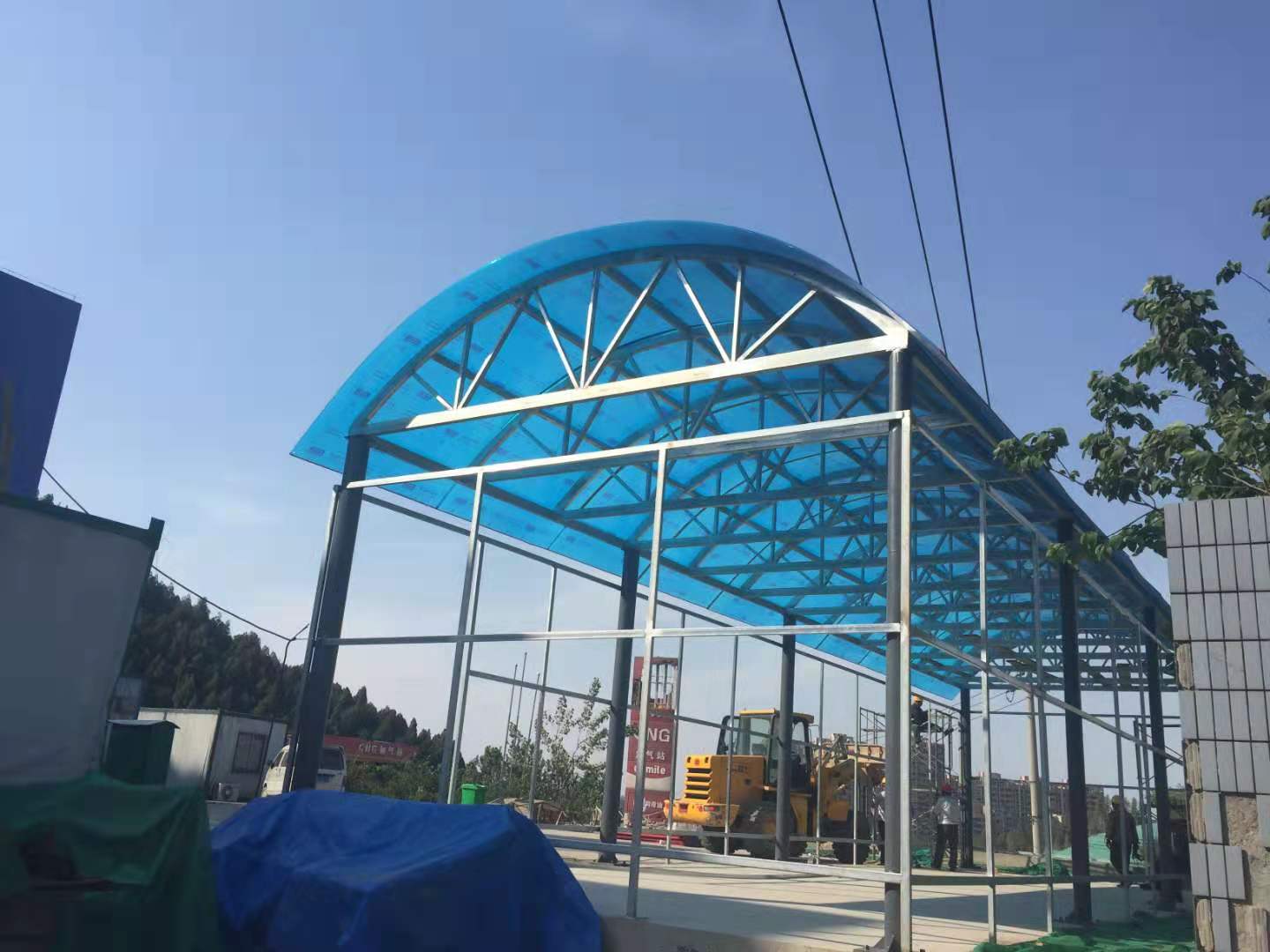 濟南遮陽棚嵌板怎么加固？
